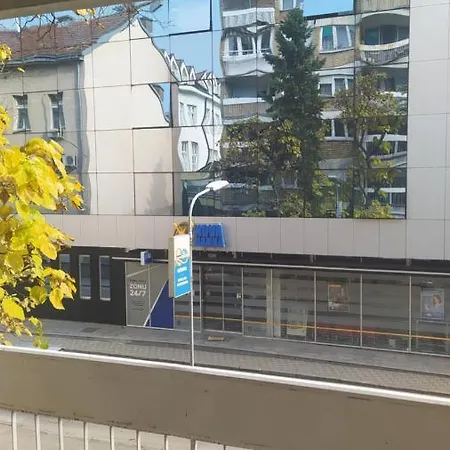 * Victory * Apartment