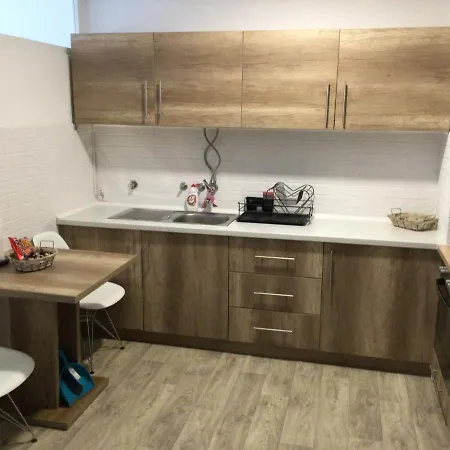 Apartment * Victory *