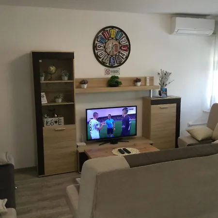 Apartment * Victory * *